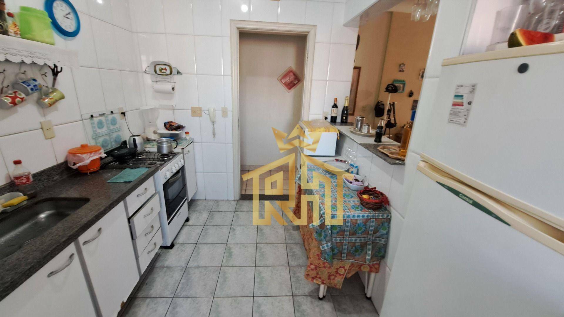 Apartamento à venda com 1 quarto, 60m² - Foto 17