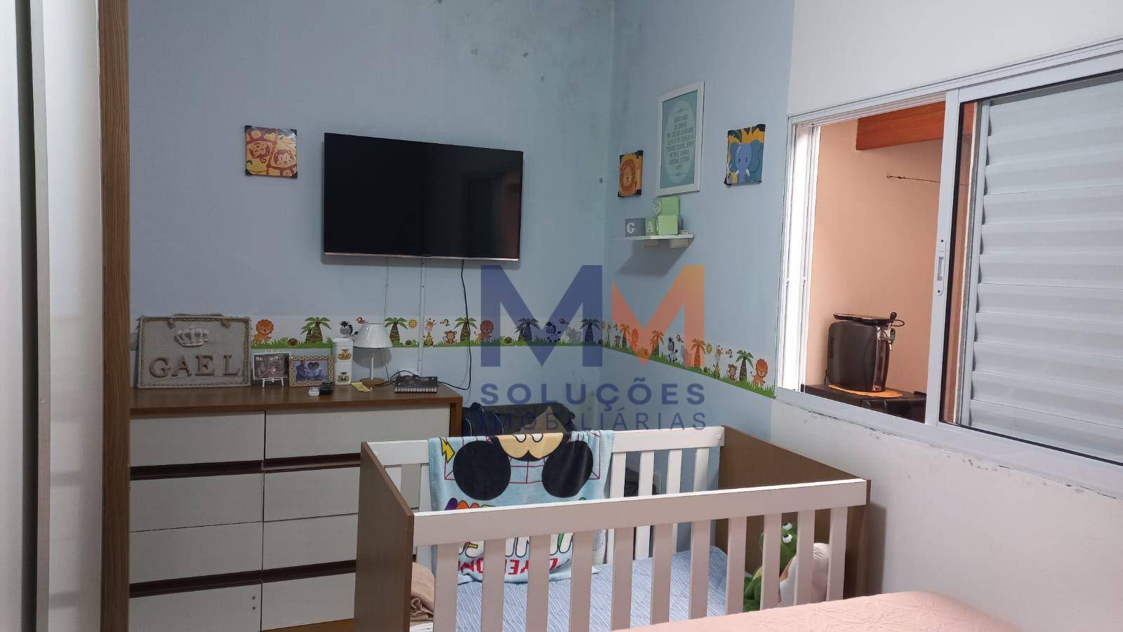 Casa à venda com 2 quartos, 70m² - Foto 8