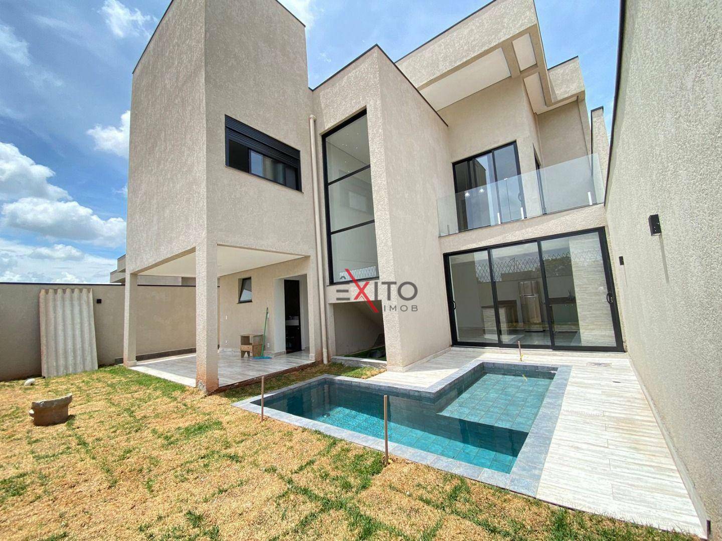 Casa à venda com 4 quartos, 244m² - Foto 25