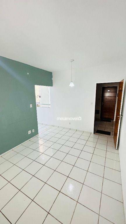 Apartamento à venda com 2 quartos, 51m² - Foto 3