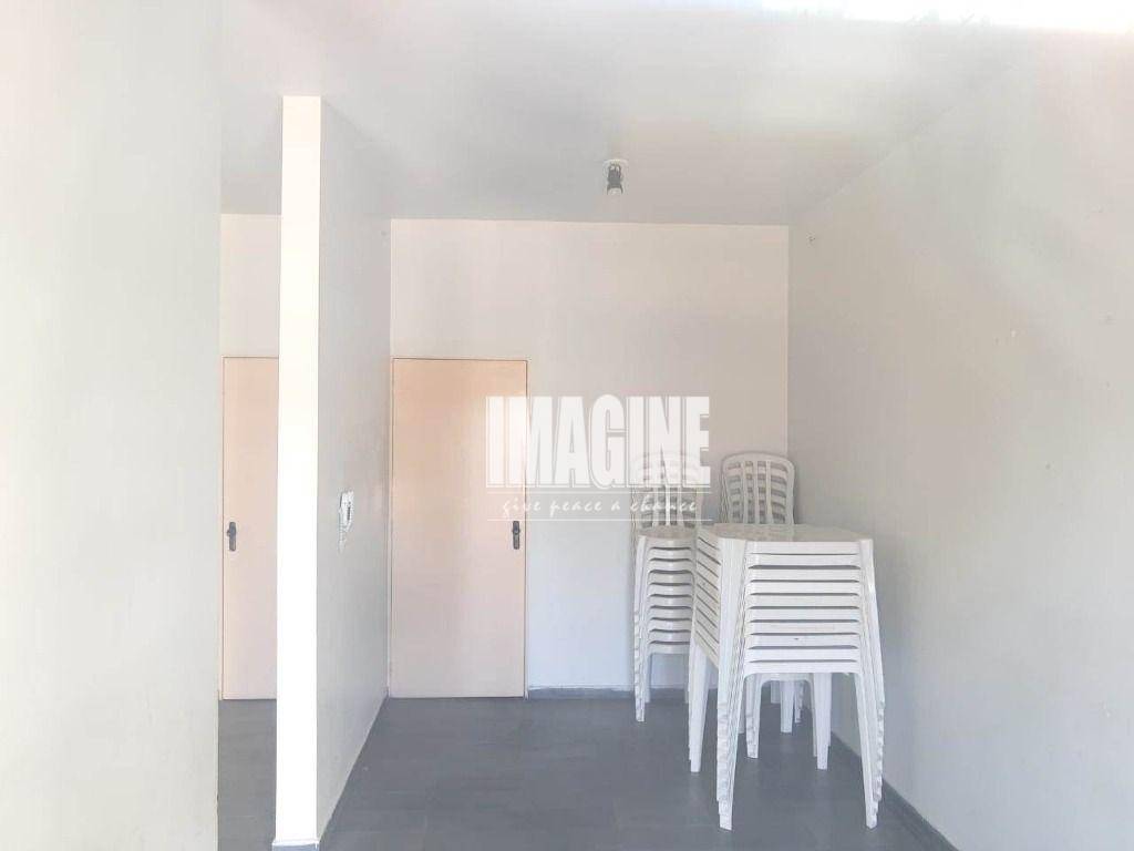 Apartamento à venda com 2 quartos, 49m² - Foto 26