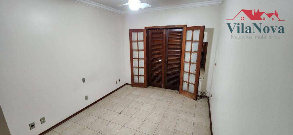 Casa à venda com 3 quartos, 337m² - Foto 10