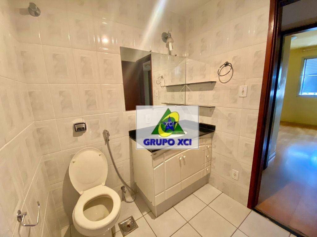 Apartamento à venda com 4 quartos, 140m² - Foto 29