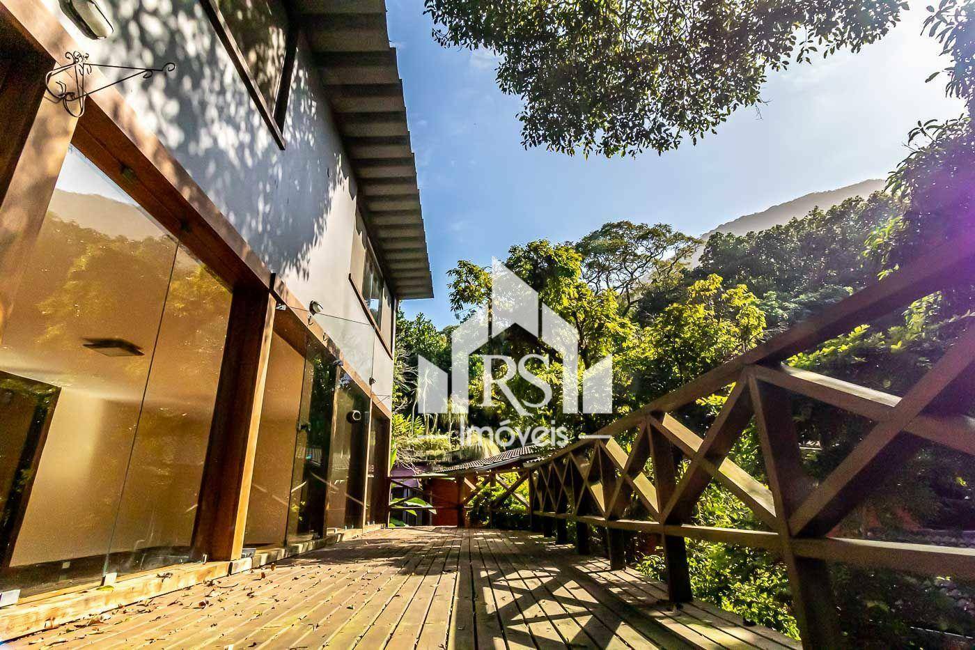 Casa de Condomínio à venda com 5 quartos, 384m² - Foto 43