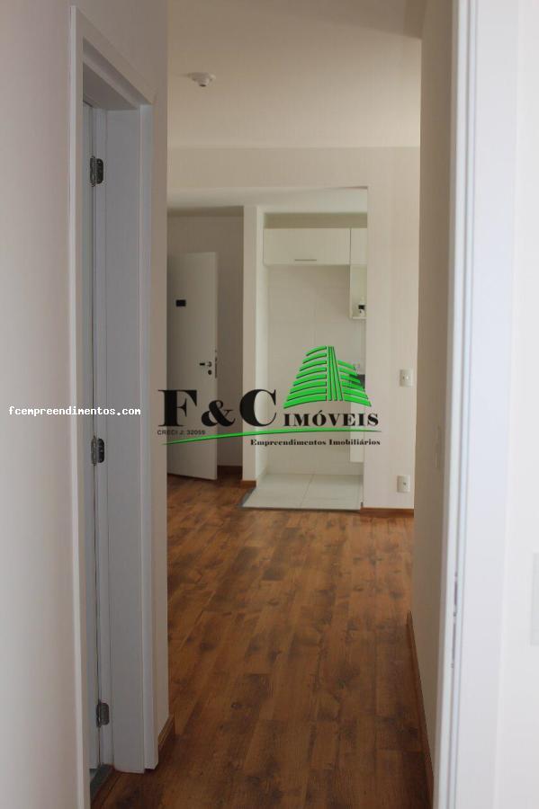 Apartamento à venda com 2 quartos, 67m² - Foto 3