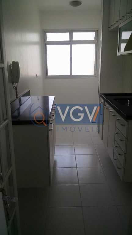 Apartamento à venda com 3 quartos, 57m² - Foto 7