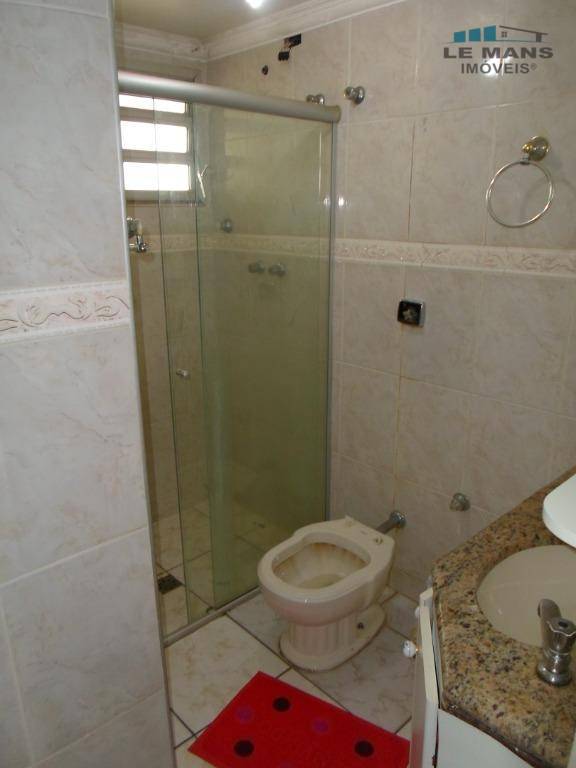 Apartamento à venda com 3 quartos, 101m² - Foto 8