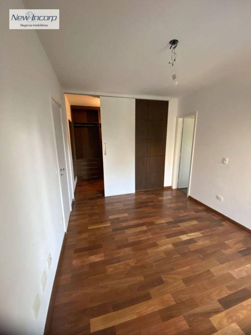 Apartamento à venda com 4 quartos, 220m² - Foto 6