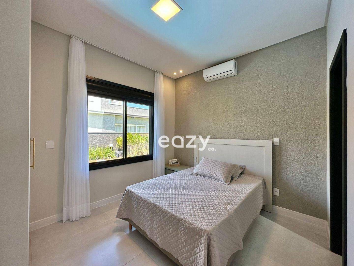 Sobrado à venda com 4 quartos, 200m² - Foto 15