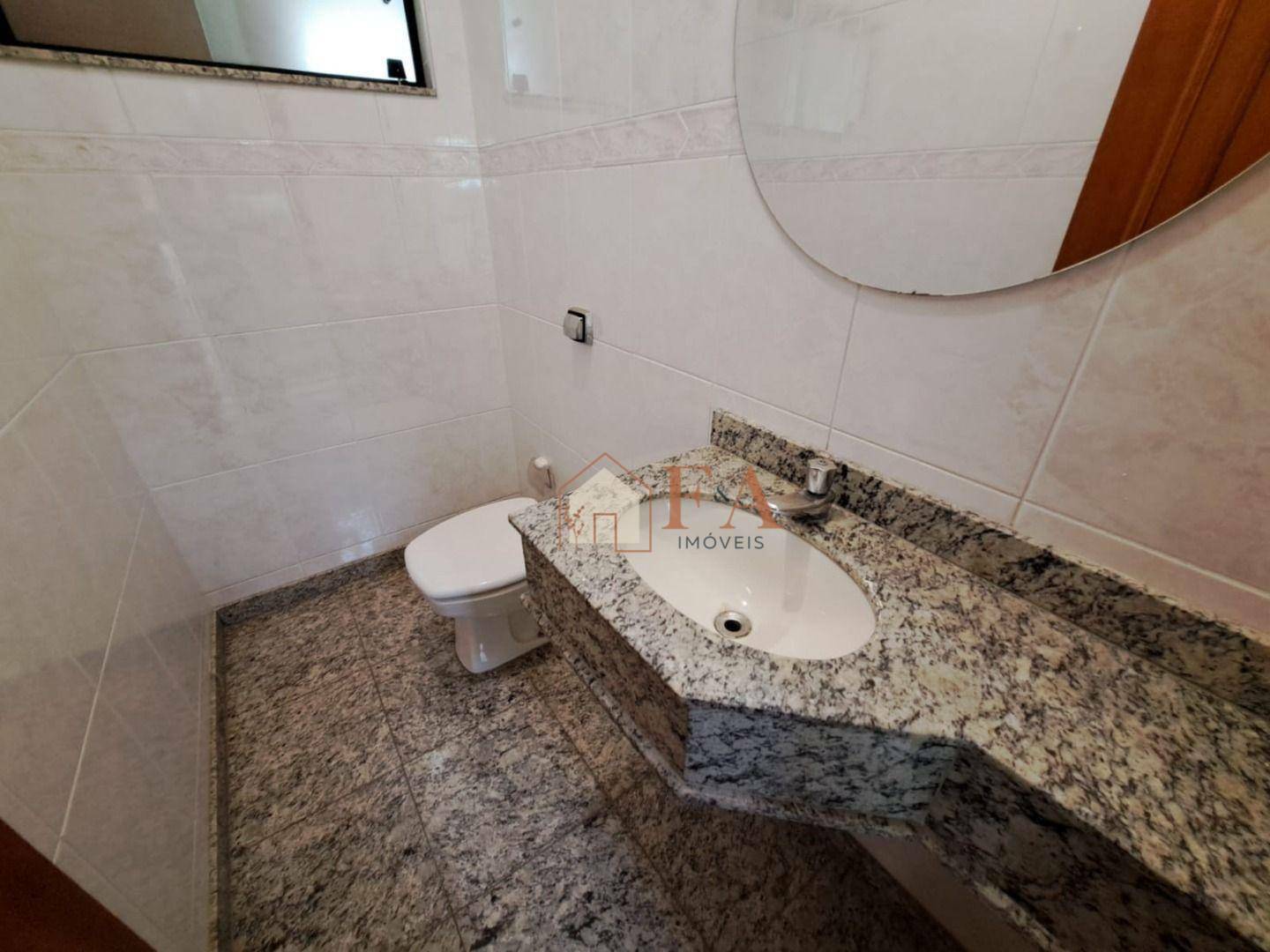 Casa de Condomínio à venda com 3 quartos, 241m² - Foto 5