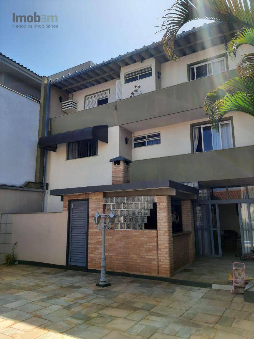 Sobrado à venda com 4 quartos, 315m² - Foto 2