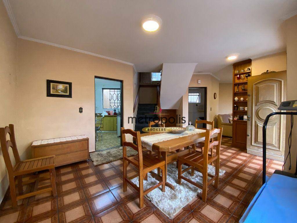 Sobrado à venda com 3 quartos, 169m² - Foto 1