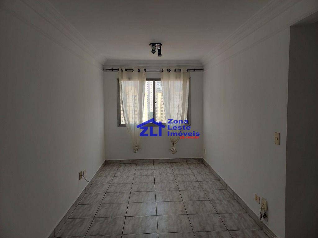 Apartamento para alugar com 2 quartos, 500m² - Foto 7