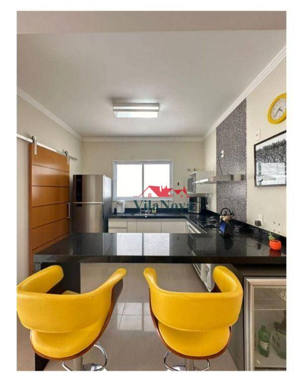 Casa de Condomínio à venda com 3 quartos, 175m² - Foto 4