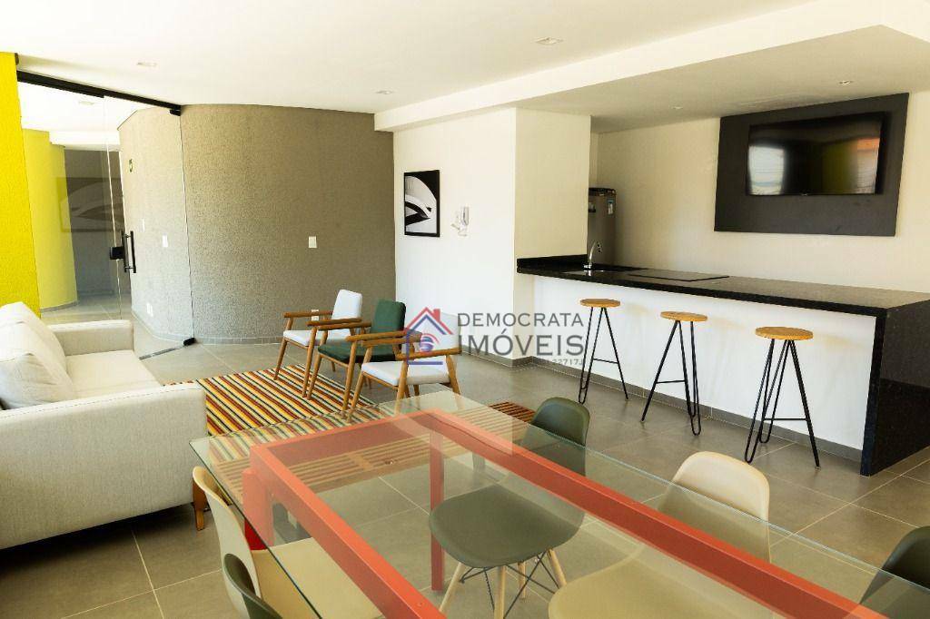 Apartamento à venda com 2 quartos, 53m² - Foto 15