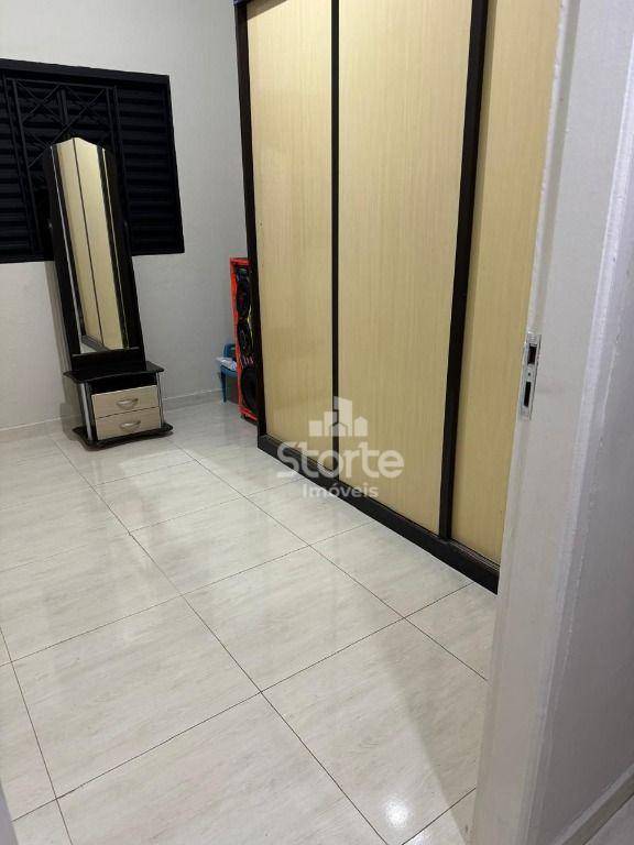 Casa à venda com 4 quartos, 230m² - Foto 8
