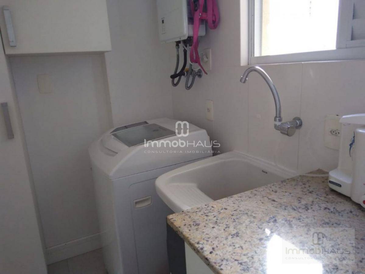 Apartamento à venda com 3 quartos, 130m² - Foto 29