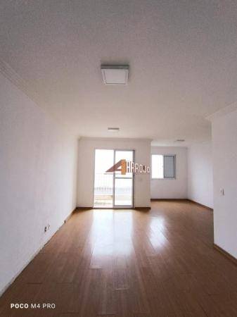 Apartamento à venda com 3 quartos, 66m² - Foto 1