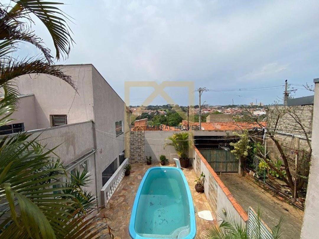 Casa, 4 quartos, 240 m² - Foto 1