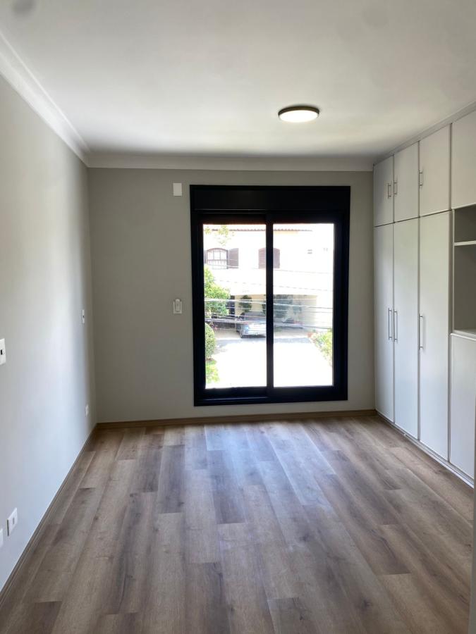 Casa à venda com 4 quartos, 306m² - Foto 12