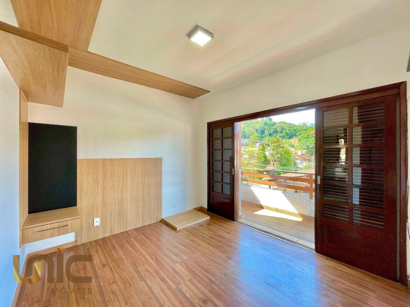 Casa de Condomínio à venda com 4 quartos, 197m² - Foto 38