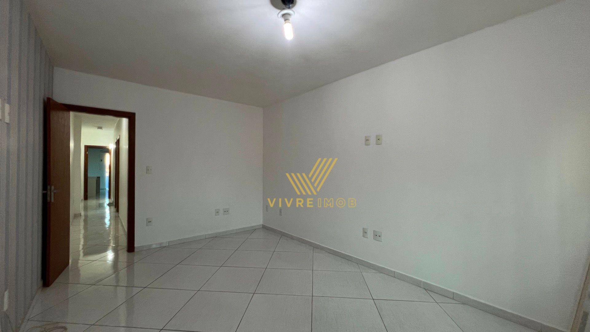 Casa à venda com 4 quartos, 144m² - Foto 13