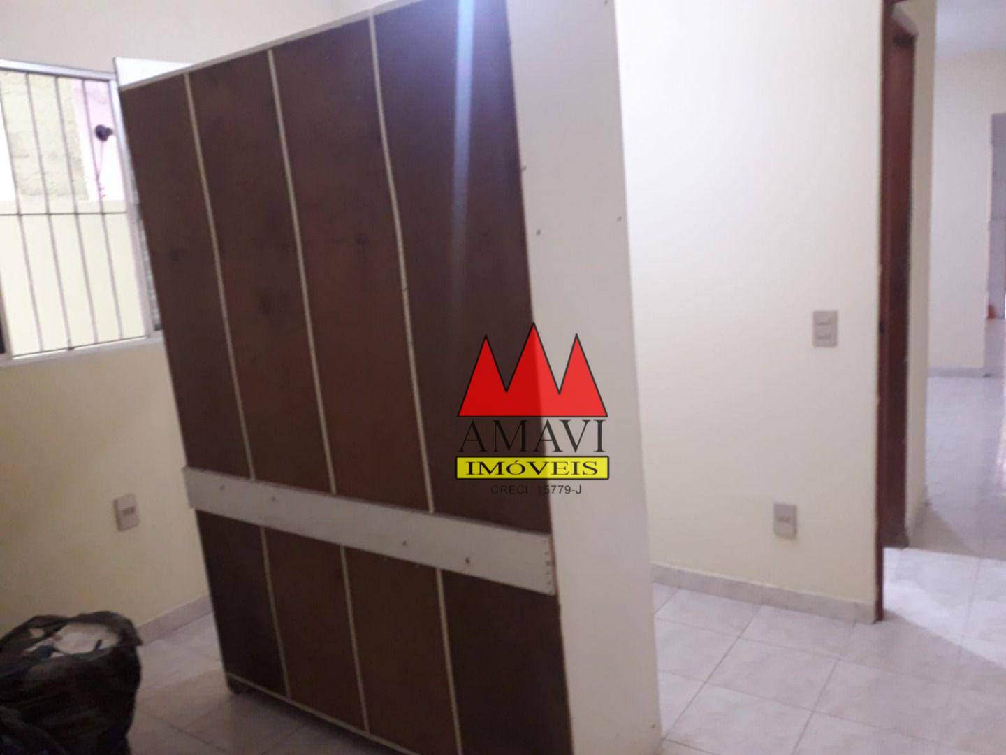 Casa para alugar com 3 quartos, 150m² - Foto 11