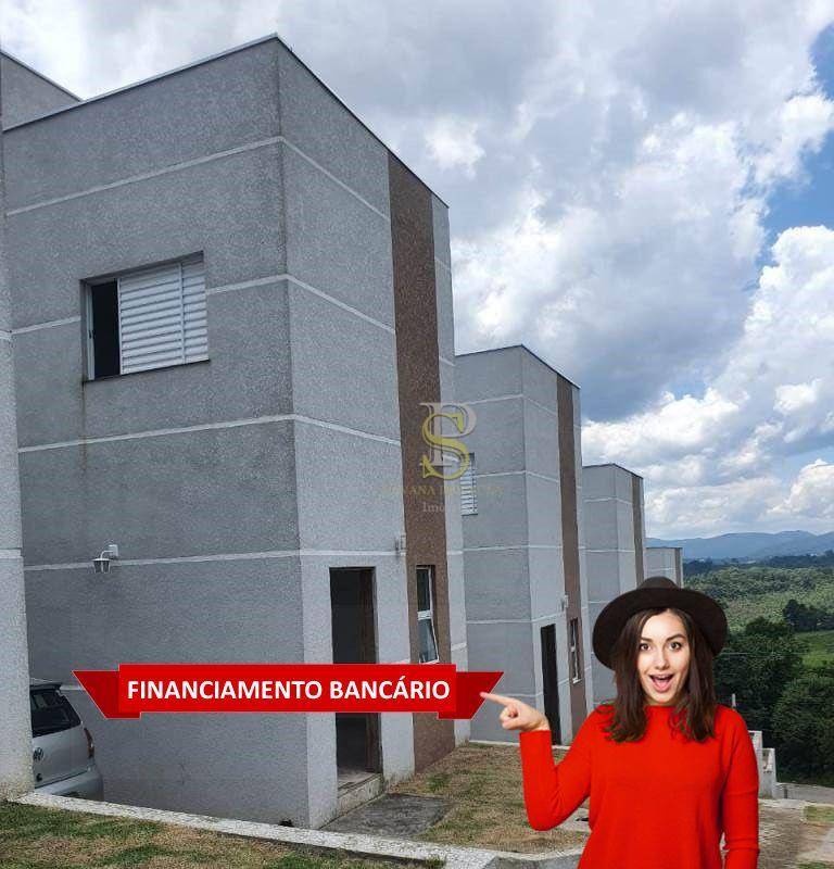 Casa à venda com 2 quartos, 69m² - Foto 1