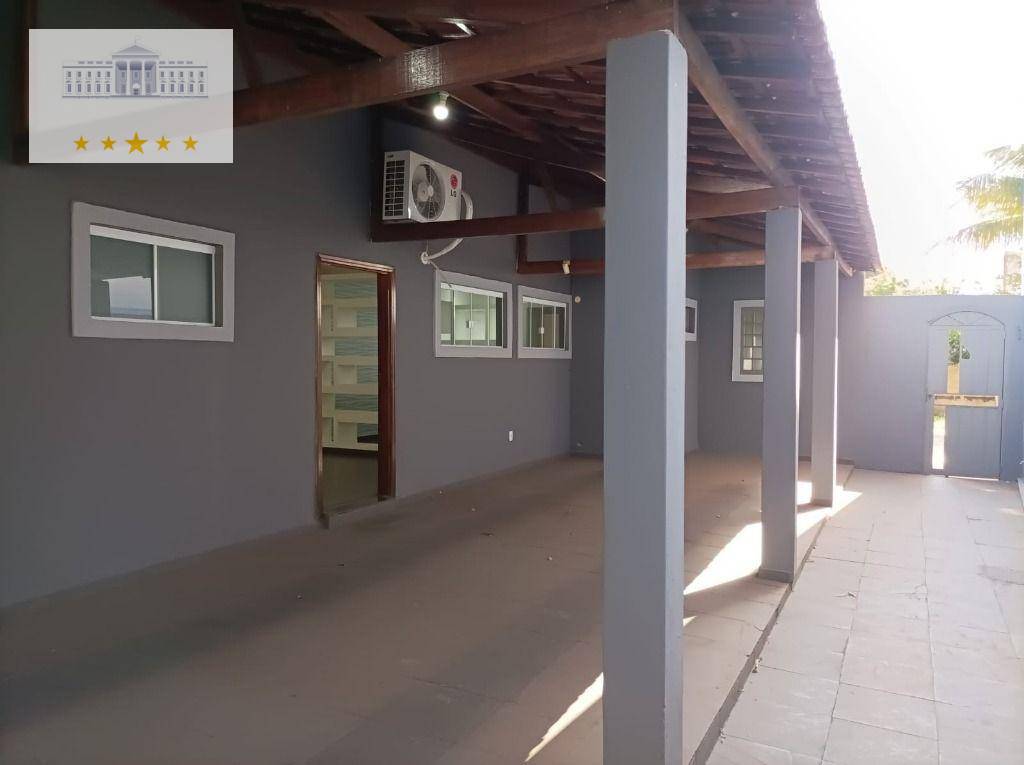 Casa à venda com 3 quartos, 265m² - Foto 3