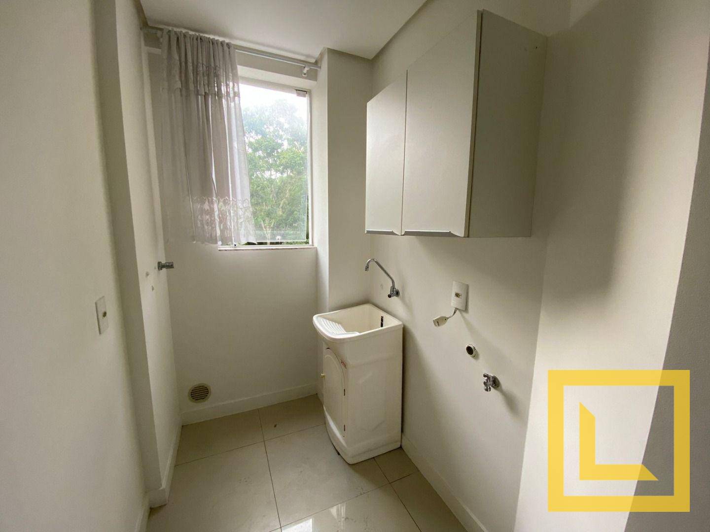 Apartamento à venda com 3 quartos, 110m² - Foto 9