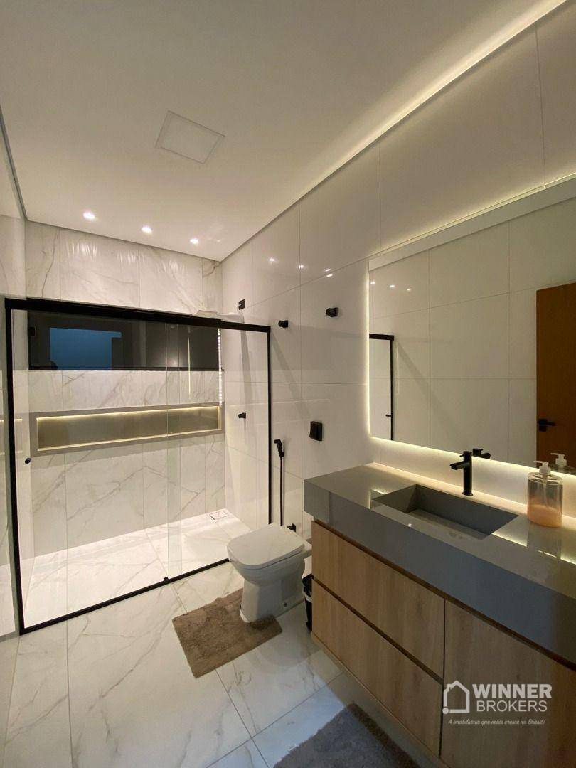 Casa à venda com 3 quartos, 226m² - Foto 7