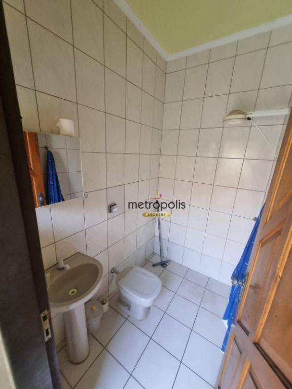 Sobrado à venda com 4 quartos, 300m² - Foto 30