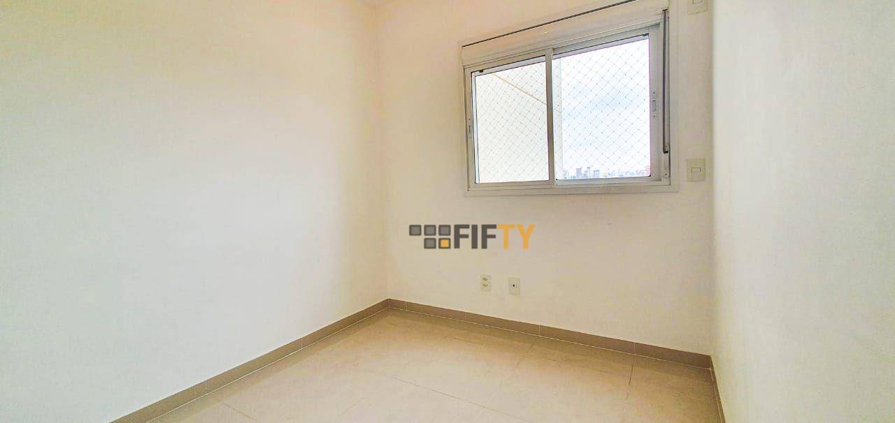 Apartamento à venda com 2 quartos, 66m² - Foto 10