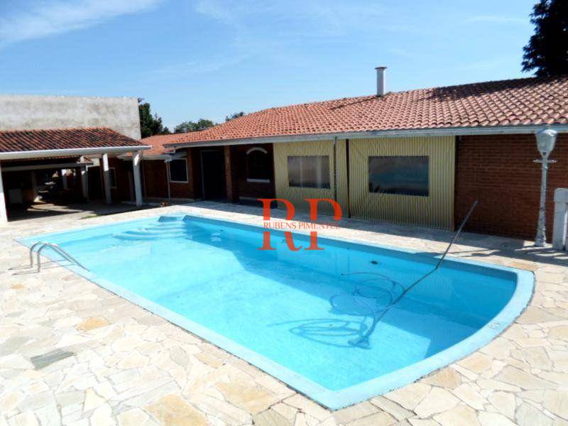 Chácara à venda com 8 quartos, 600m² - Foto 1
