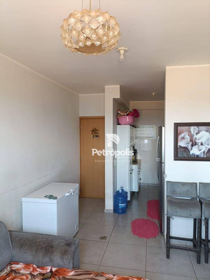 Apartamento à venda com 2 quartos, 55m² - Foto 3