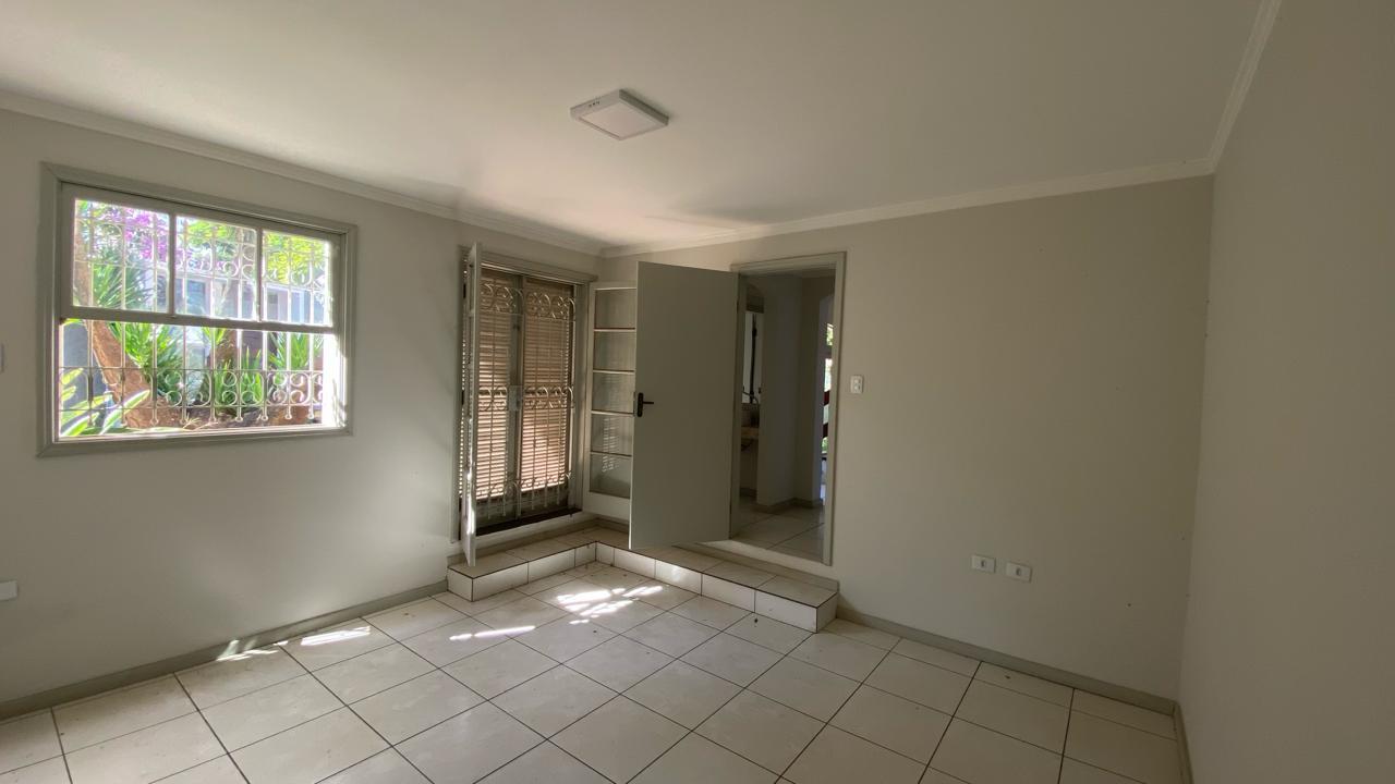 Casa para alugar com 3 quartos, 199m² - Foto 6