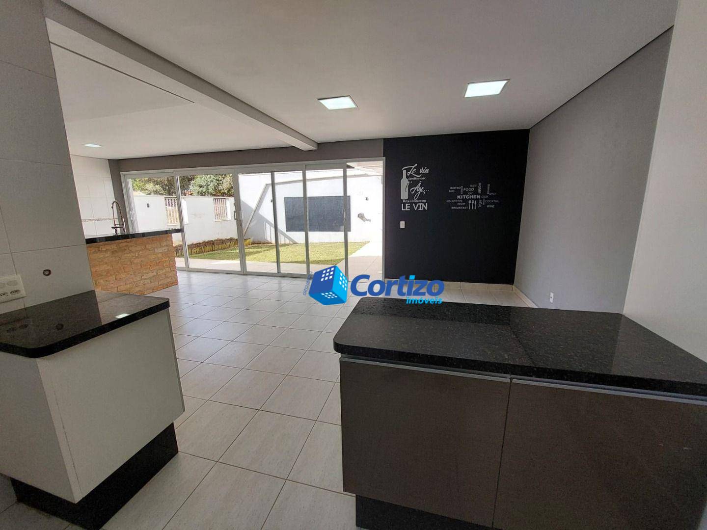 Casa de Condomínio, 3 quartos - Foto 1