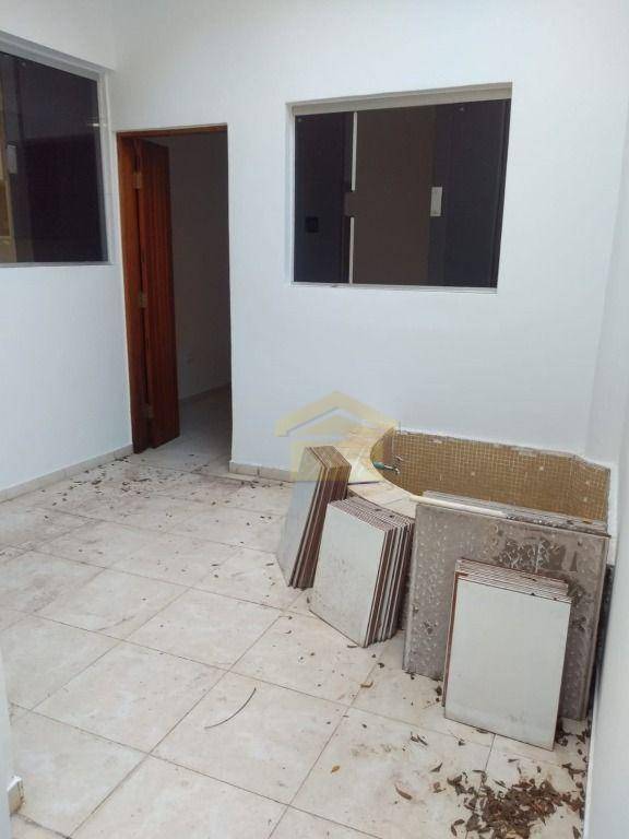 Sobrado à venda com 3 quartos, 202m² - Foto 15