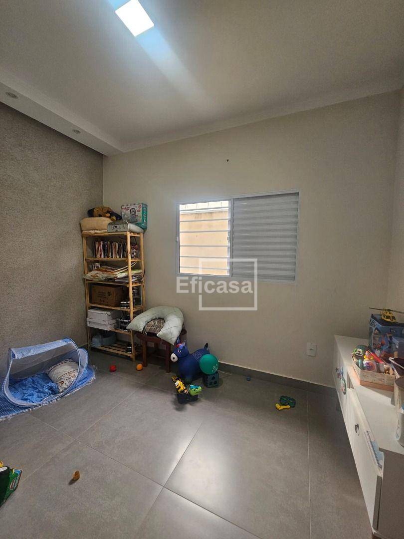 Casa, 3 quartos, 190 m² - Foto 2