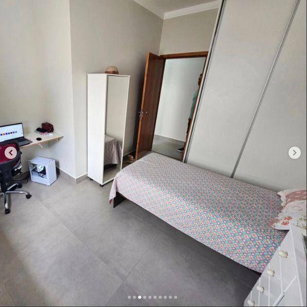 Casa à venda com 3 quartos, 150m² - Foto 10