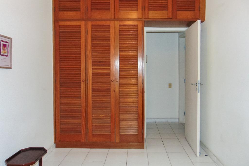 Apartamento à venda com 3 quartos, 110m² - Foto 8