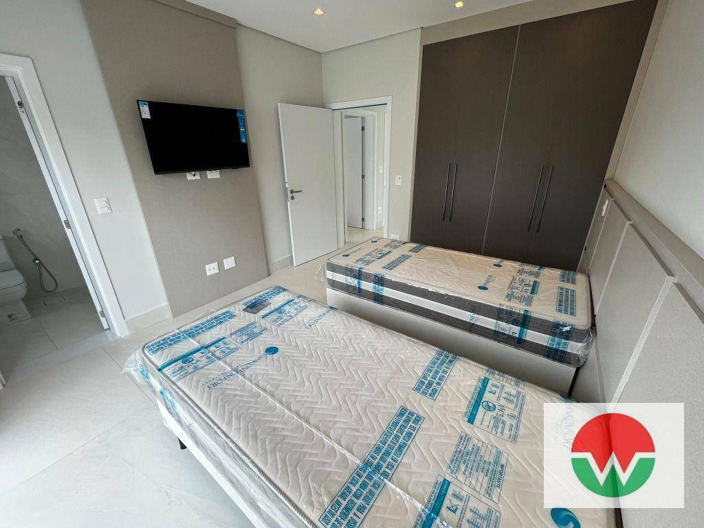 Casa de Condomínio à venda com 5 quartos, 490m² - Foto 32