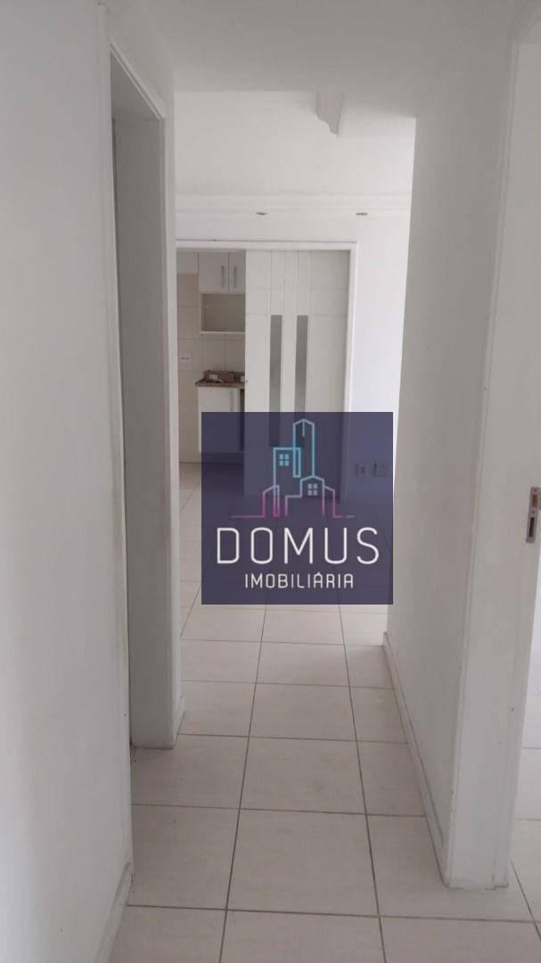 Apartamento à venda com 3 quartos, 76m² - Foto 15