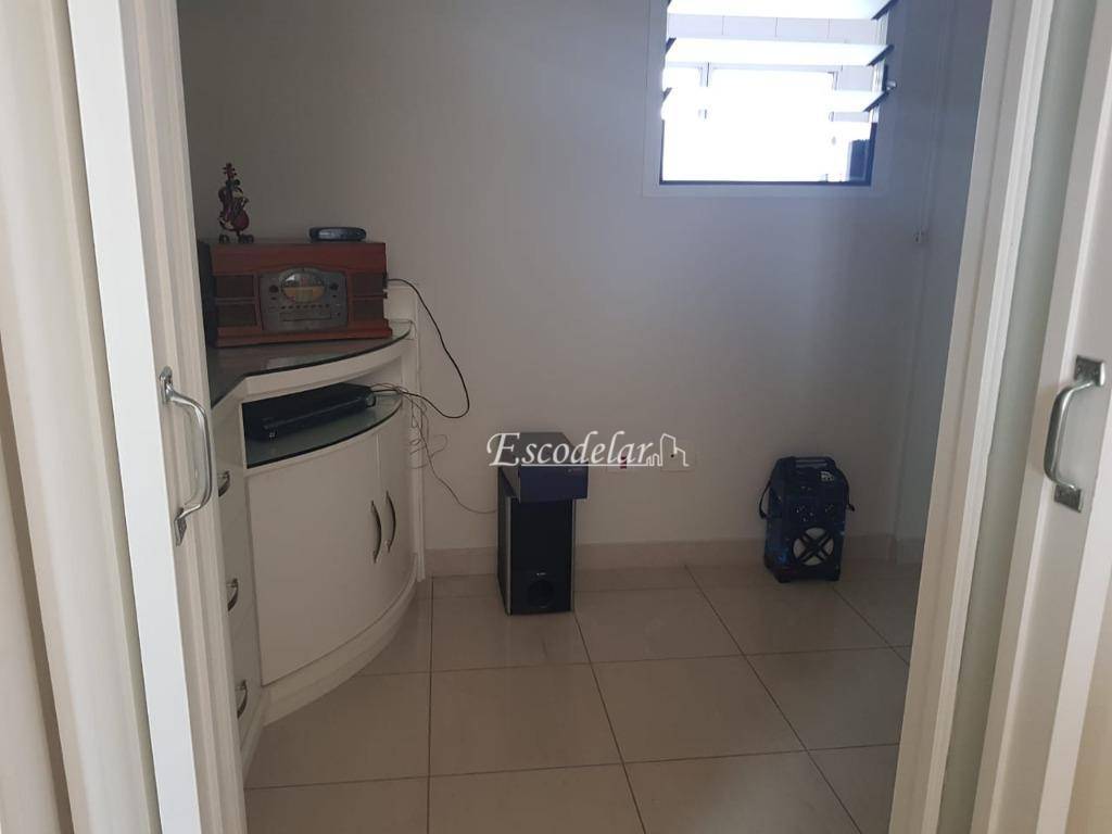 Apartamento à venda com 3 quartos, 150m² - Foto 18