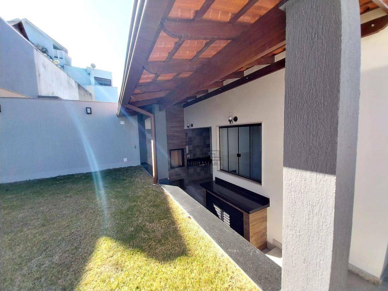 Casa à venda com 3 quartos, 307m² - Foto 21