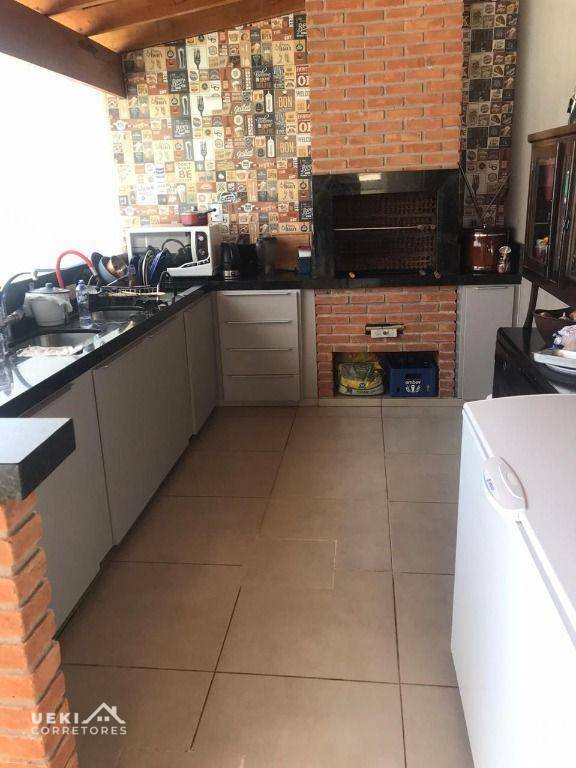 Casa de Condomínio à venda com 4 quartos, 380m² - Foto 12