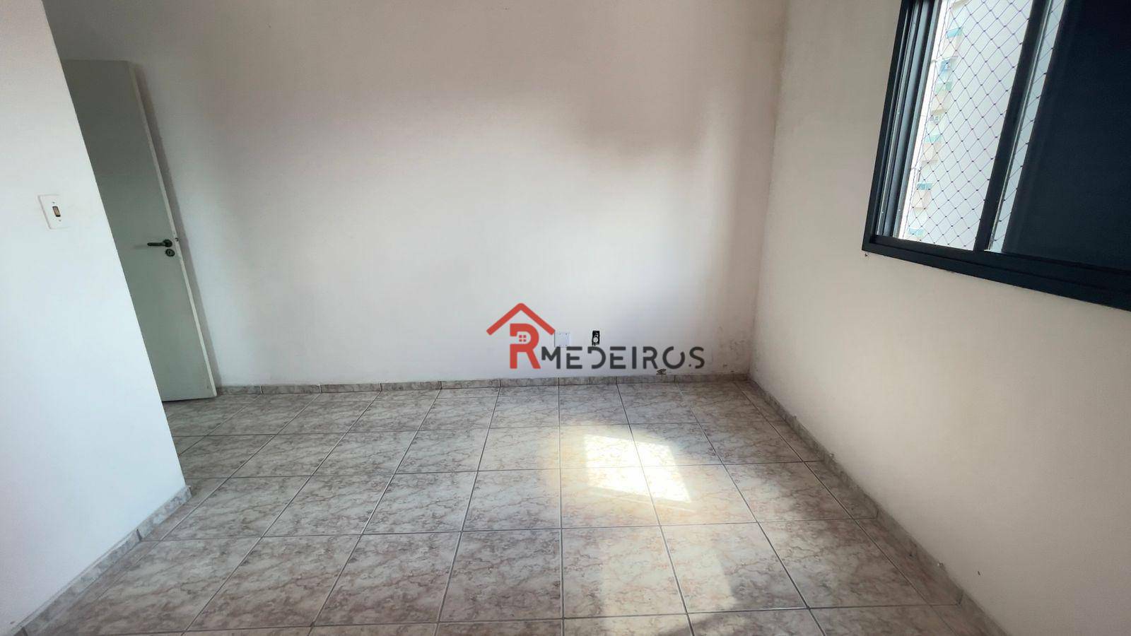 Apartamento à venda com 3 quartos, 105m² - Foto 14