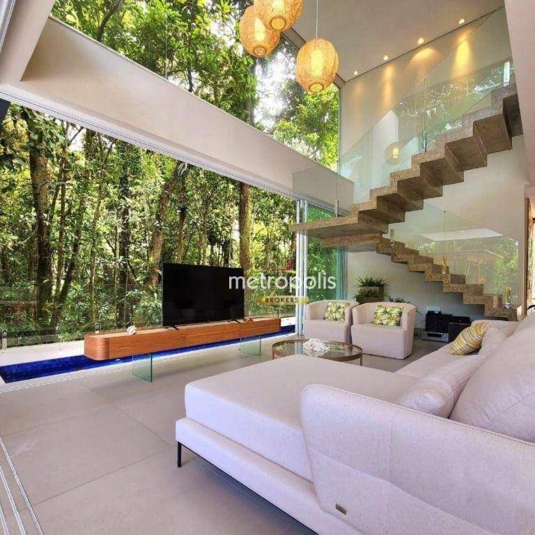 Sobrado à venda com 6 quartos, 564m² - Foto 2