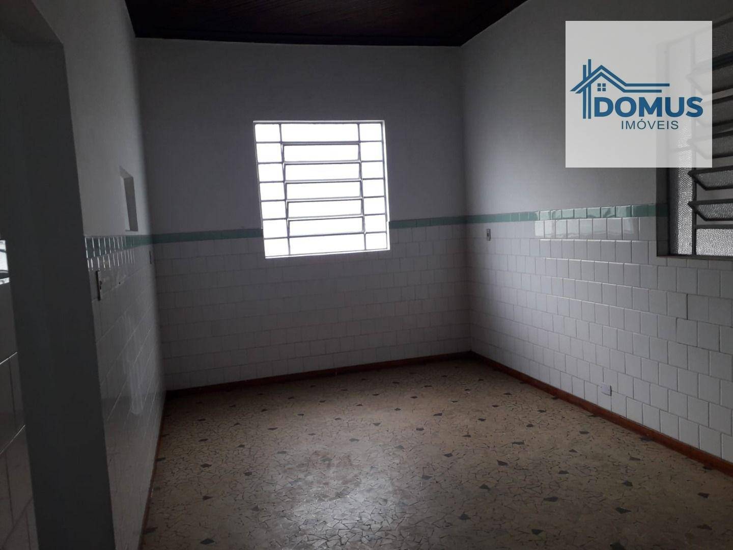 Casa para alugar com 4 quartos, 226m² - Foto 42