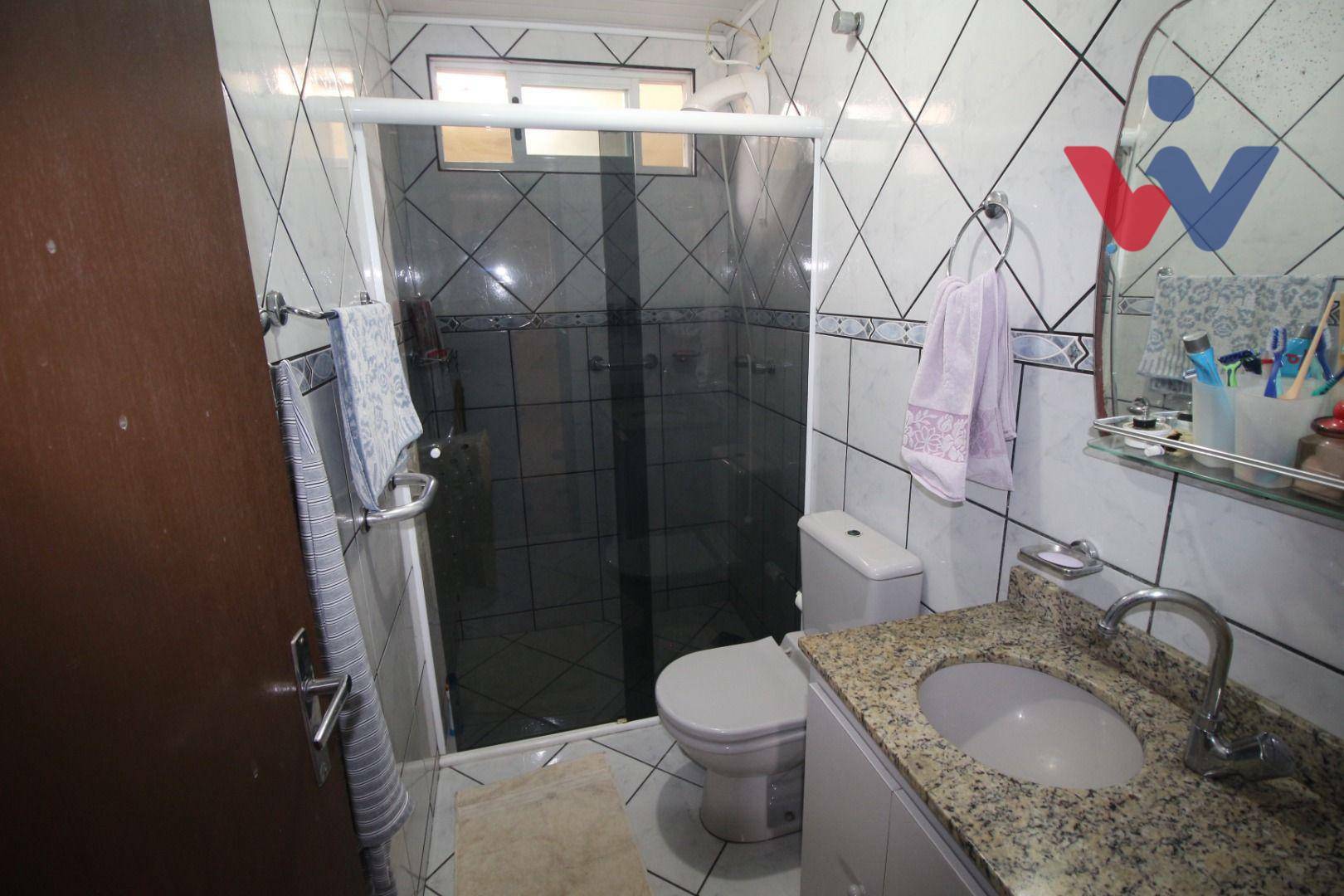 Casa à venda com 4 quartos, 131m² - Foto 15